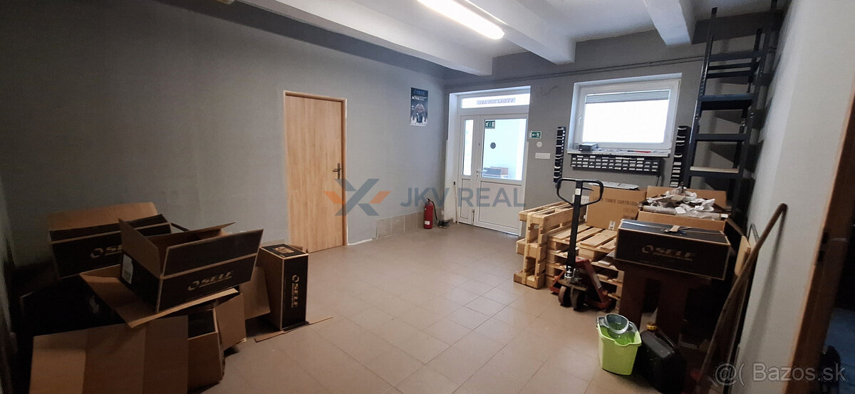 Na prenájom obchodný priestor - 77 m² vo Svidníku. - 3