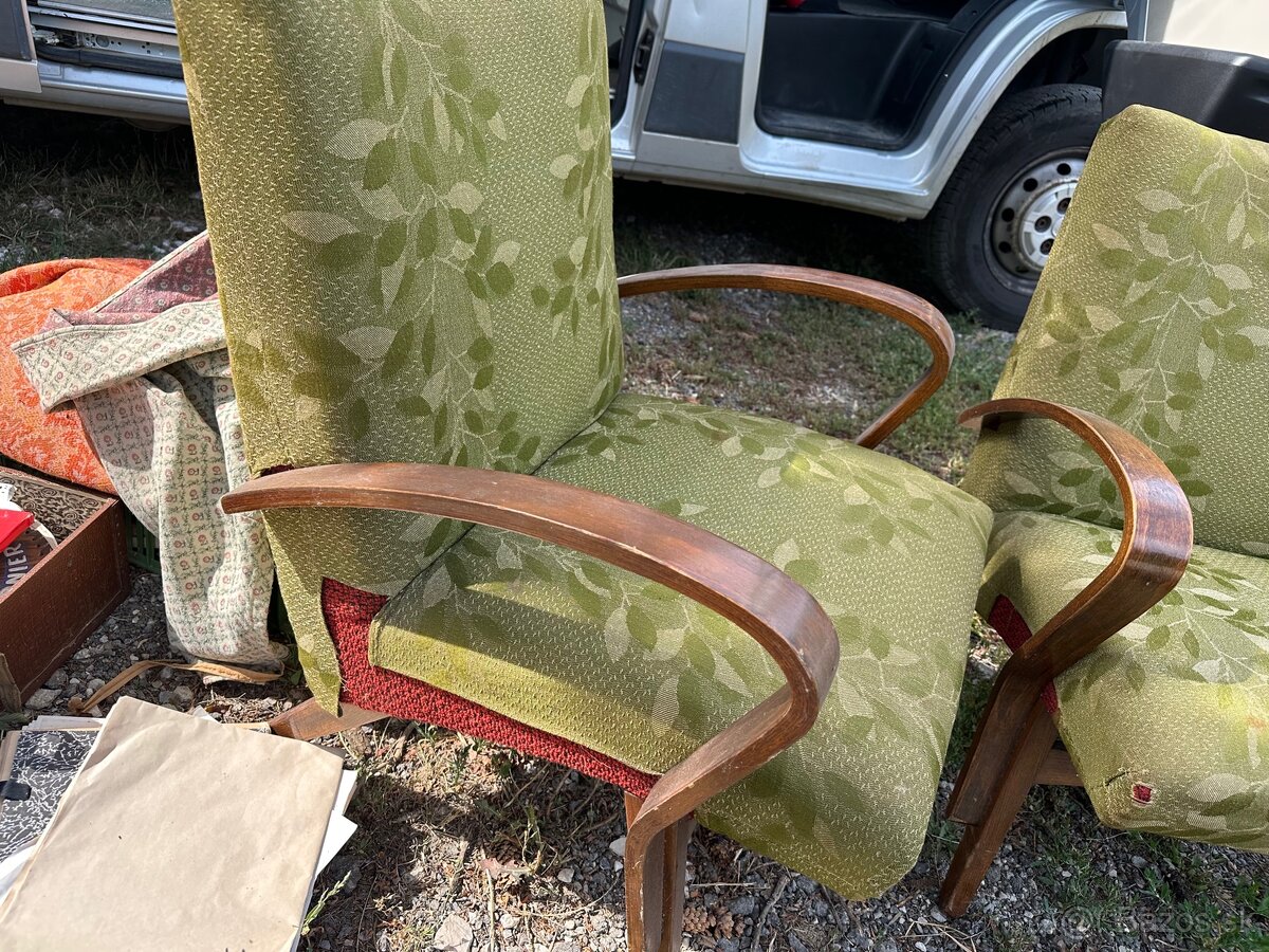 Predám 2x starožitné kreslá v dobrom stave - 3