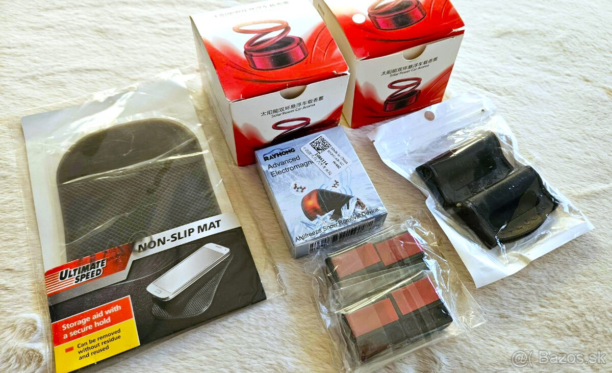 Doplnky do auta: Solárny difuzér, protišmyková podložka a i. - 3