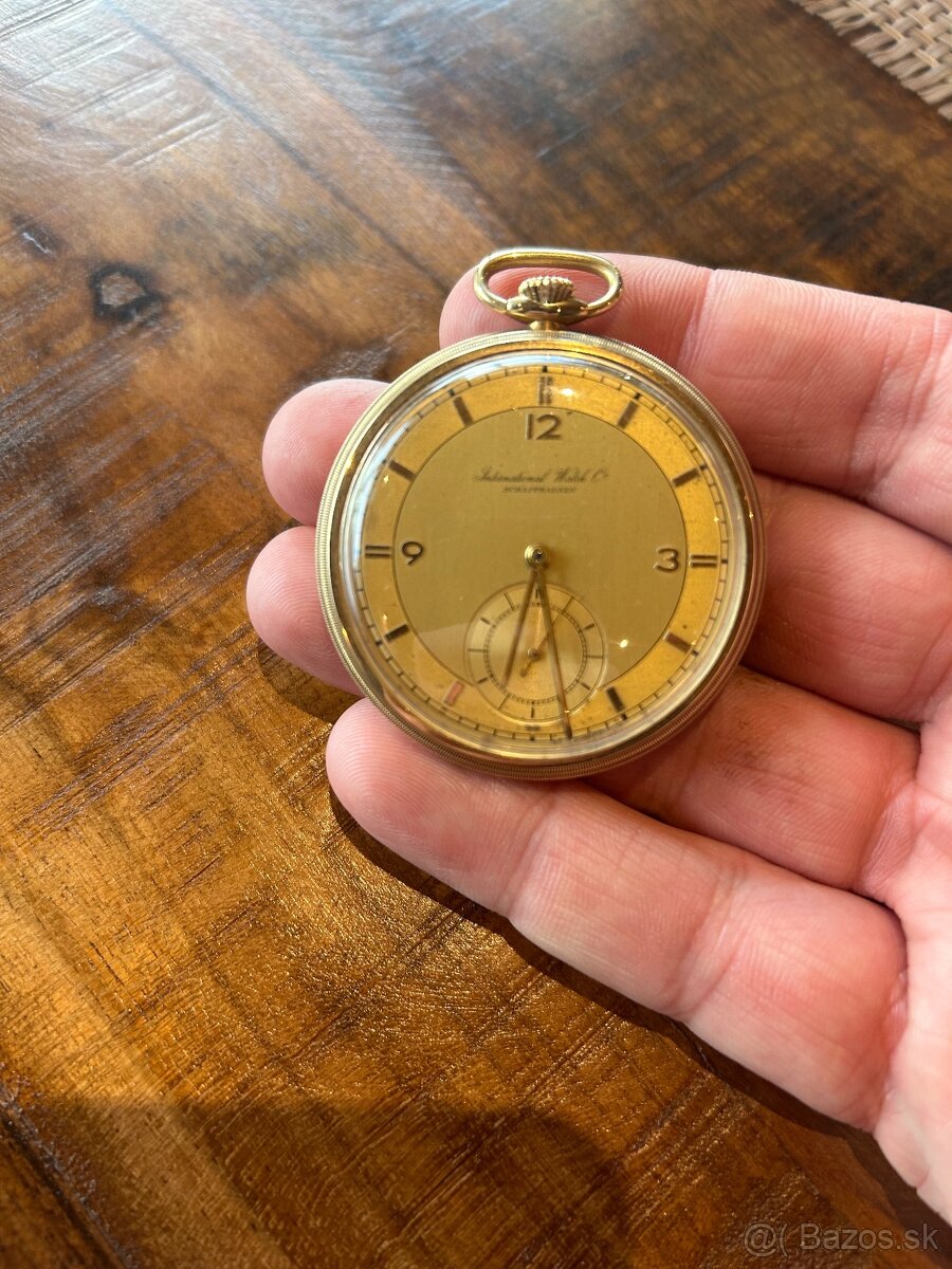 SCHAFFHAUSEN-zlate hodinky - 3