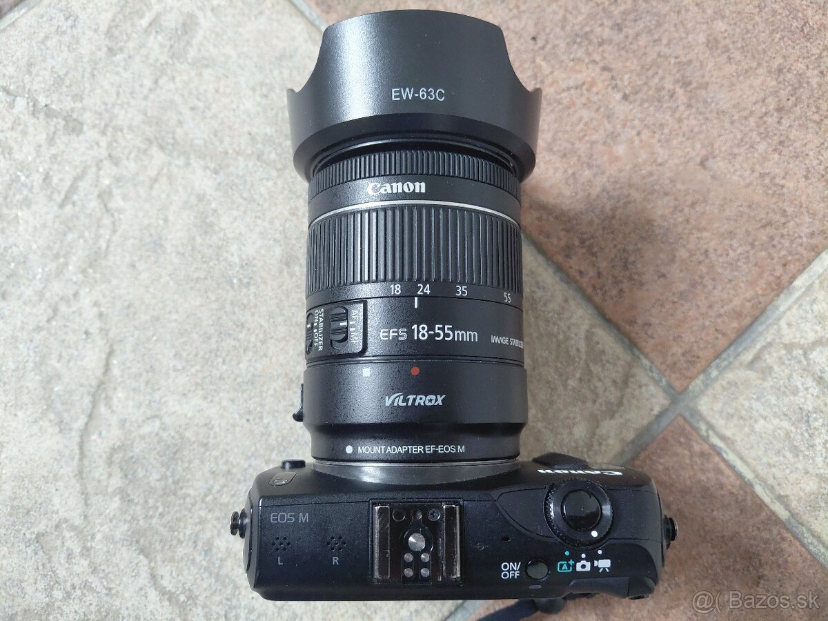 Canon EOS M s príslušenstvom - 3