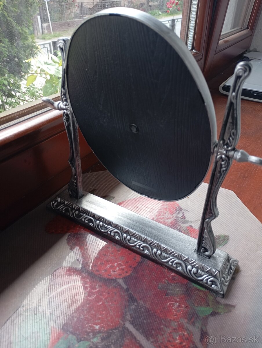 Otáčavé dámske zrkadlo - 3