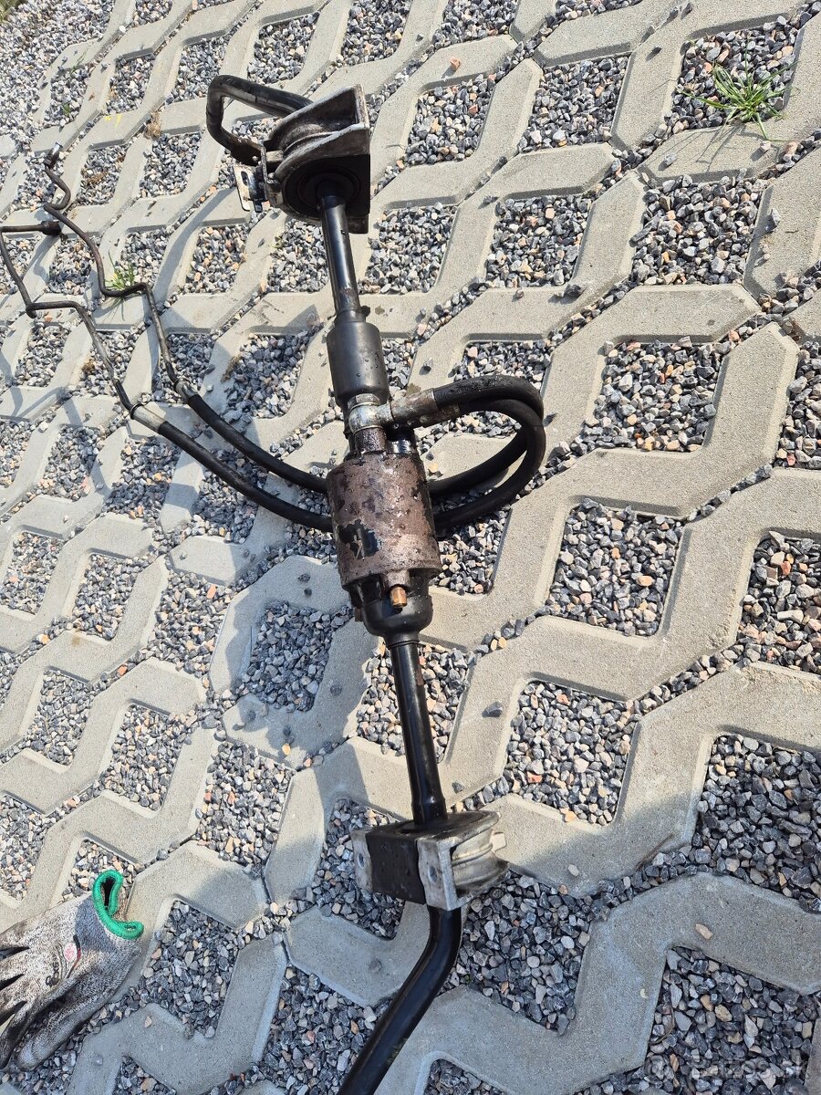 Predný aktívny adaptívny stabilizátor BMW E60 / E61 Dynamic - 3