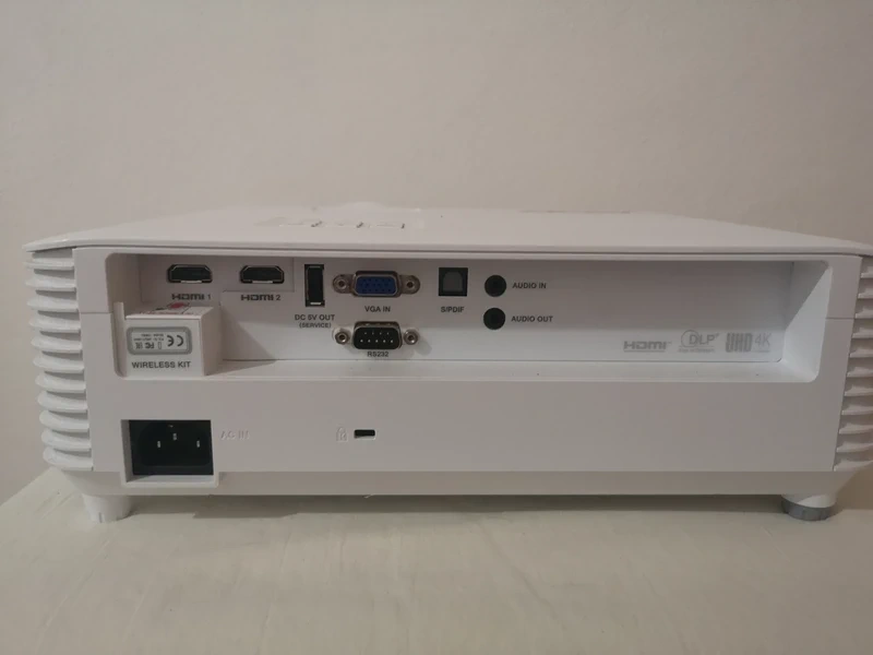 led projektor acer model d4k2002 - 3