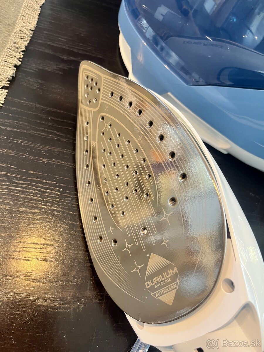 Tefal Express Protect SV9202E0 parný generátor - 3