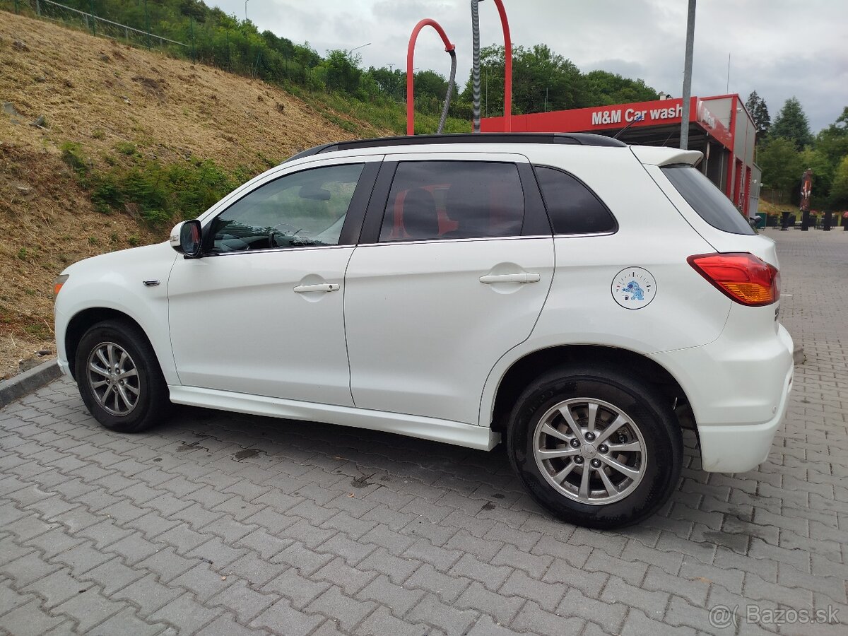 Mitsubishi asx - 3