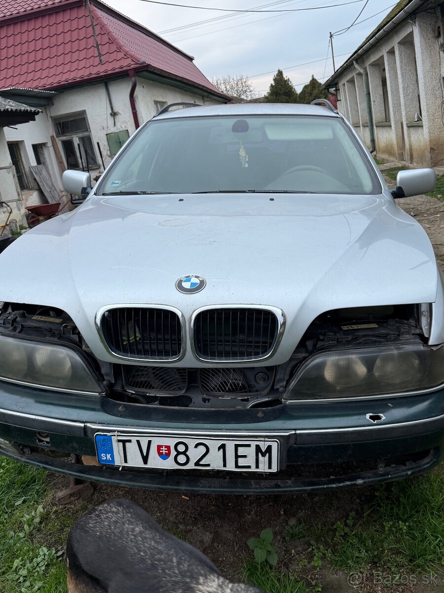 Rozpredám BMW - 3