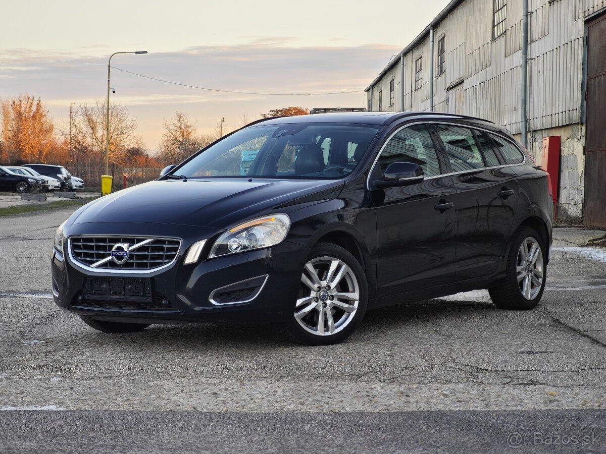 Volvo V60 D5 158kw Summum 2012 - 3