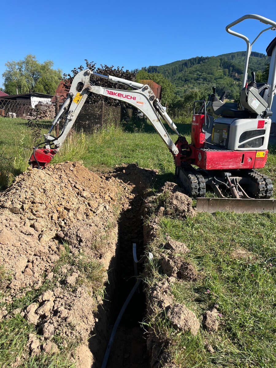Prenájom minibagra Takeuchi tb210r, prenájom minidumpra - 3