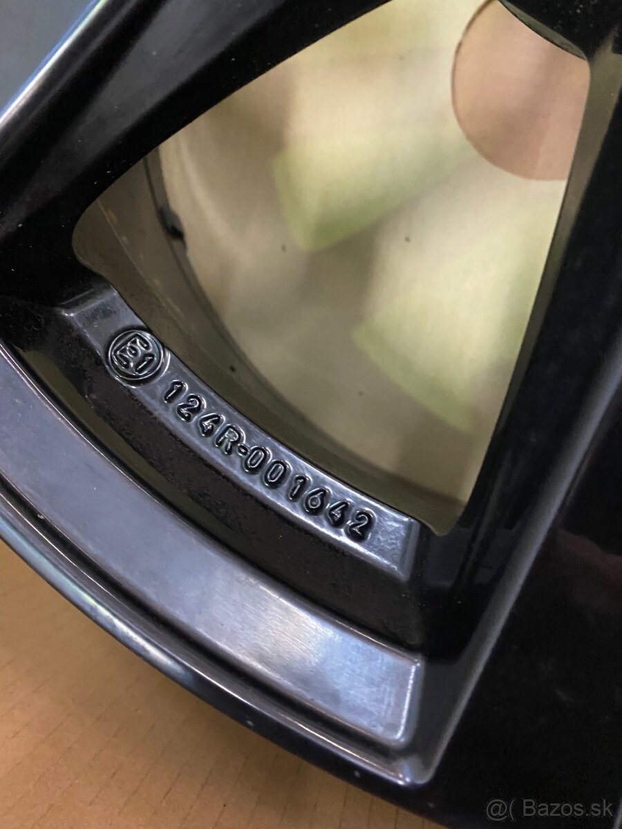 5x112 R17 7,5J ET40 Rial - 3