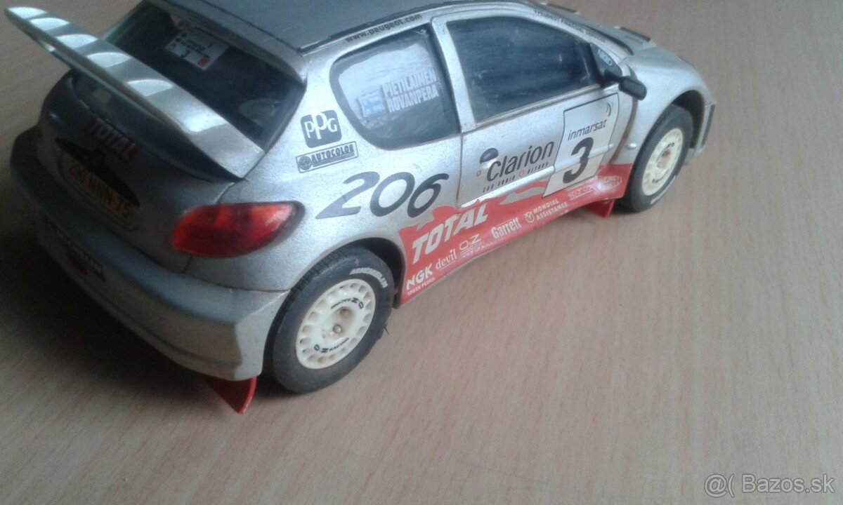 Plastikové modely áut 1/24 - 3