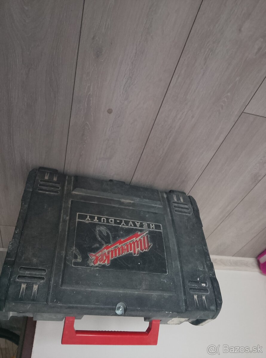 Vŕtačka Milwaukee - 3