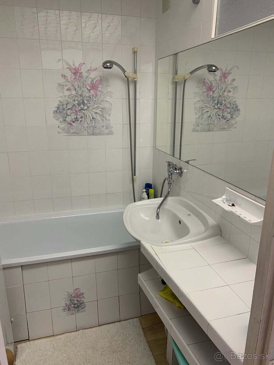 Samostatná izba na prenájom - 3