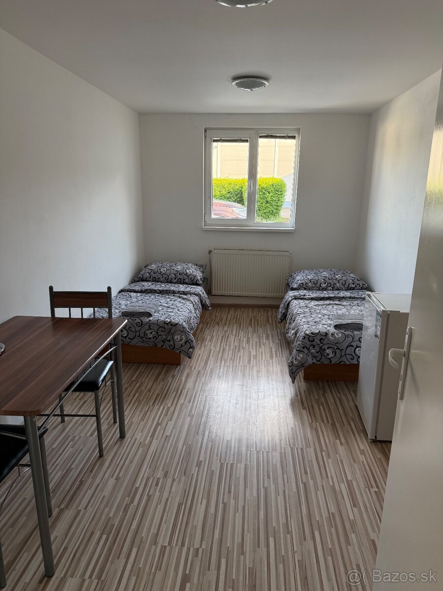 Na prenájom posteľ / izba - 3