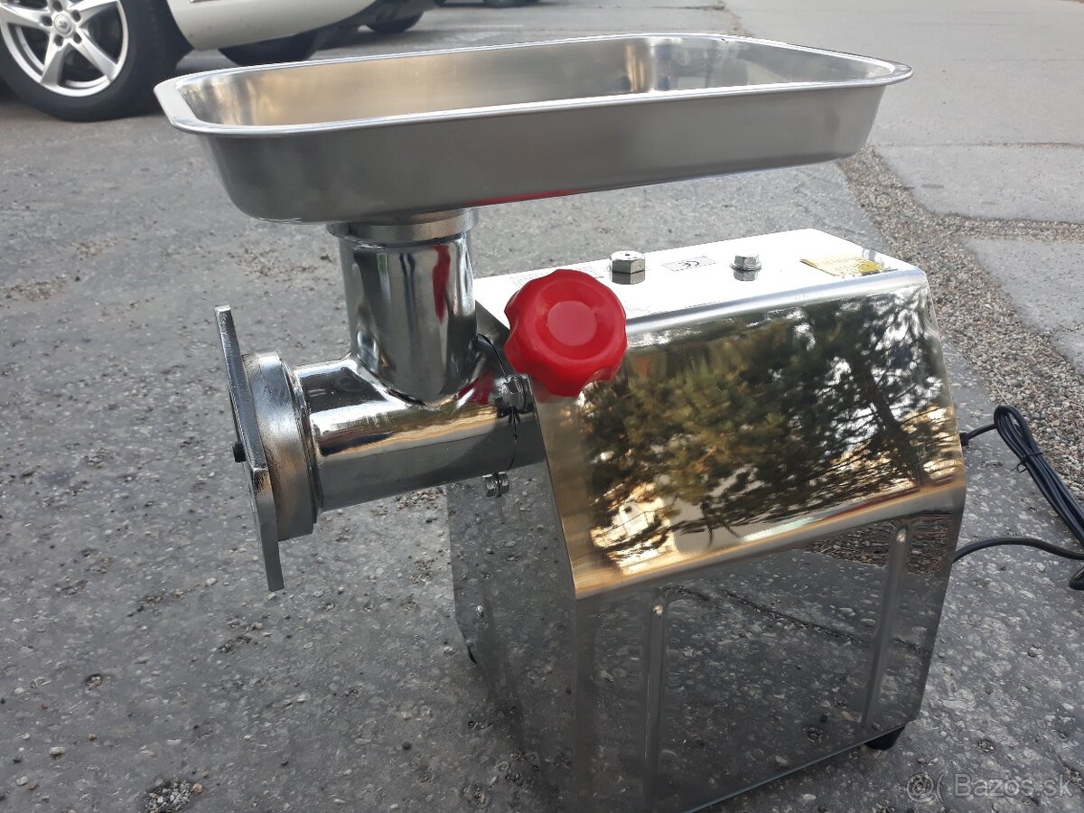 Predám elektrický mlynček na mäso profi 12 - 3