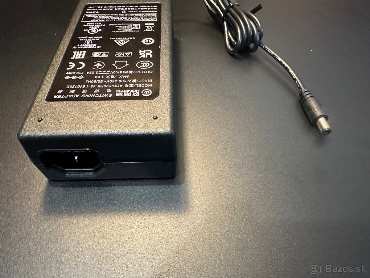 Napájací adaptér (54 V / 2,22 A / 120 W) - 3