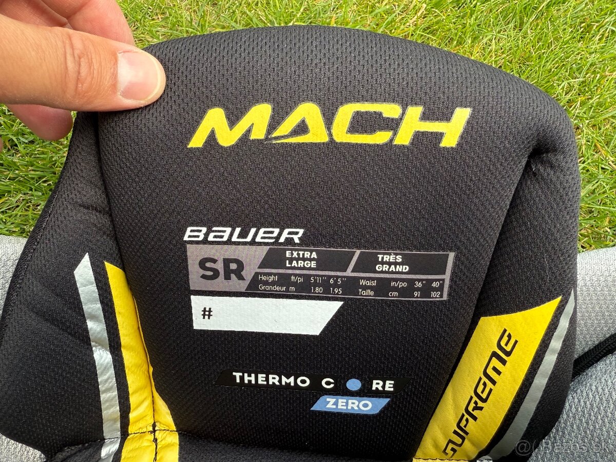 Nové hokejové kalhoty Bauer Supreme Mach - 3