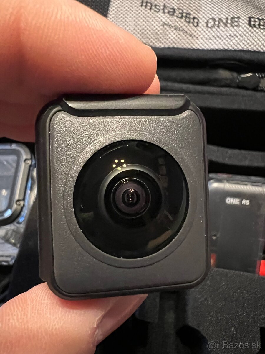 Insta360 ONE RS (Twin Edition) + kufrik , doplnky - 3