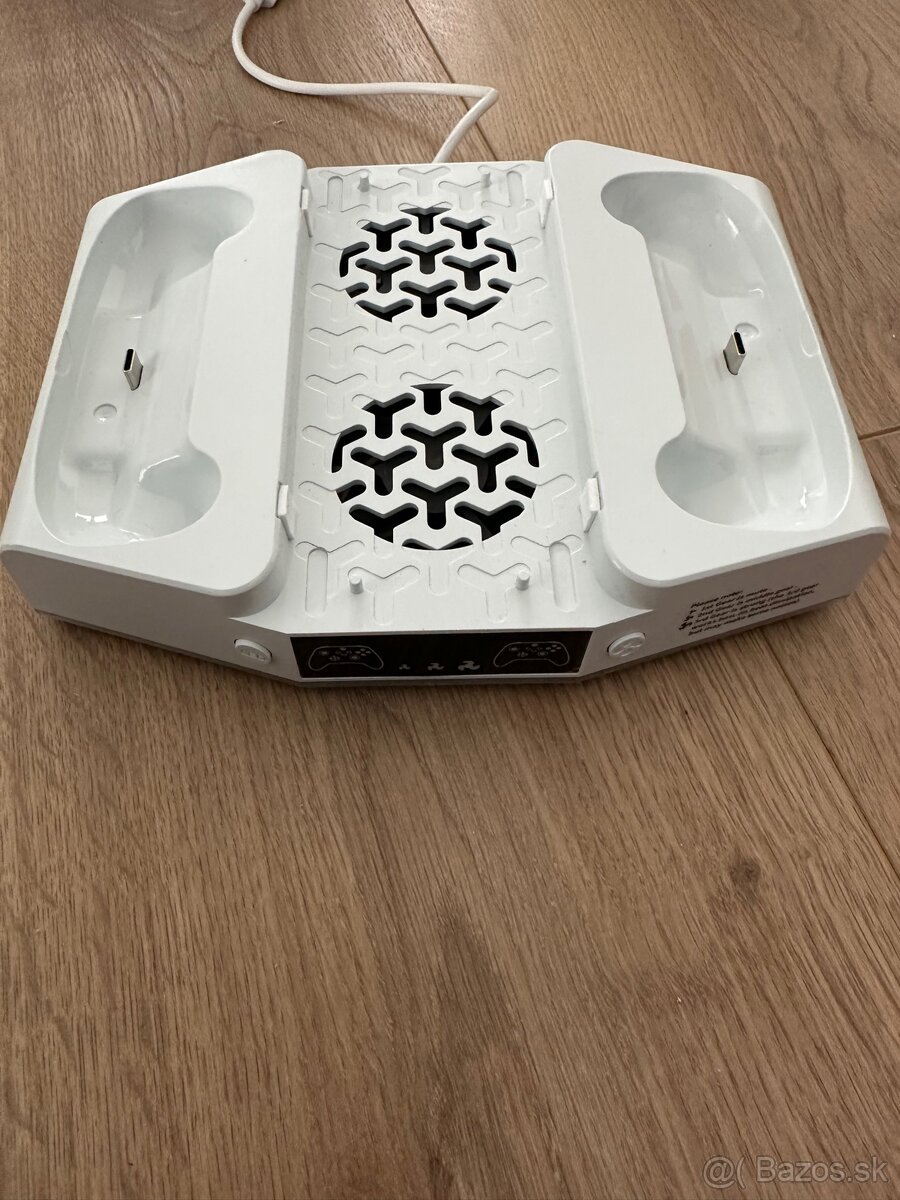 Chladiaci stojan na ovládače Xbox – USB, ventilátor - 3