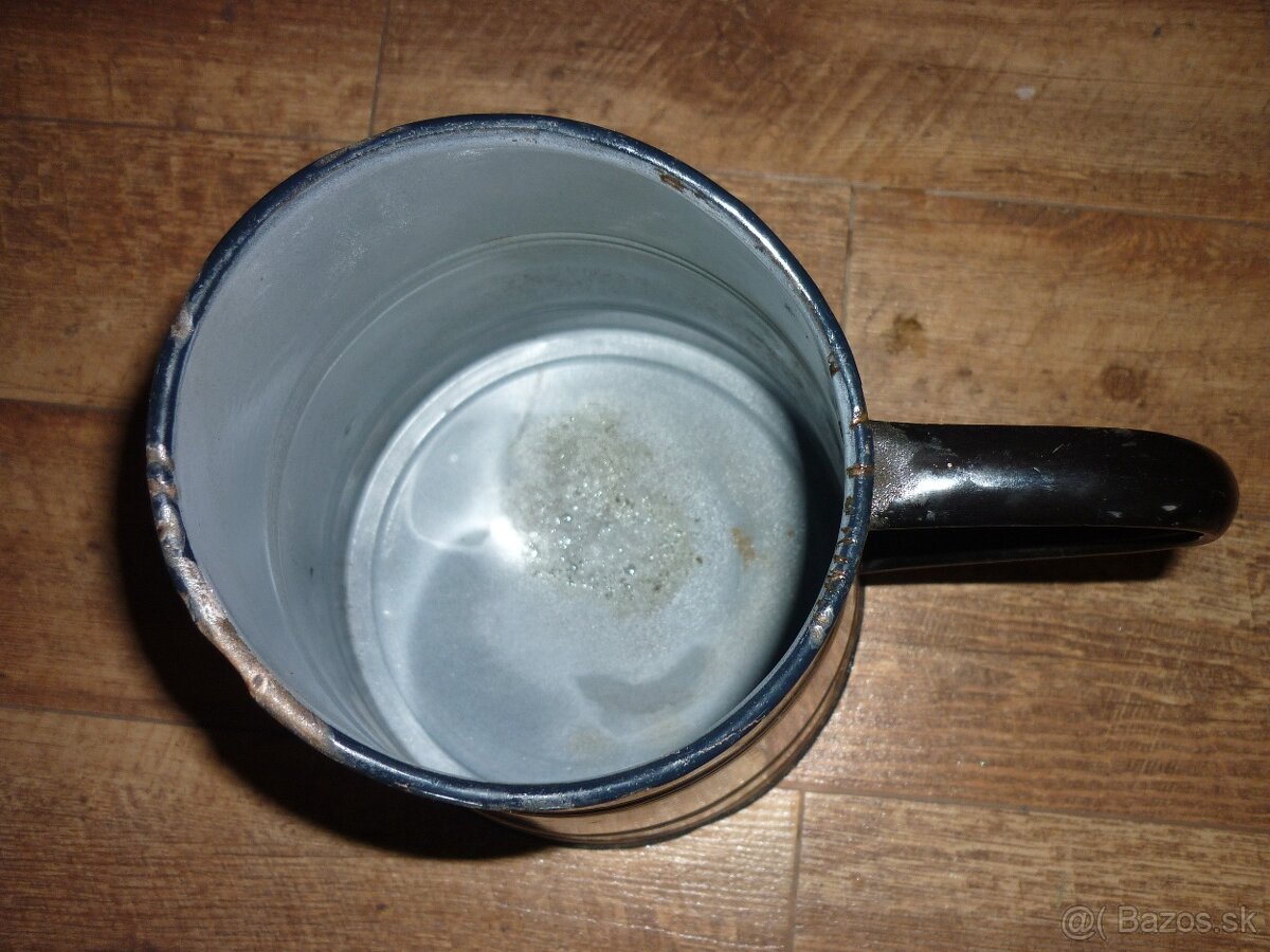 Smaltovaná konva - 3