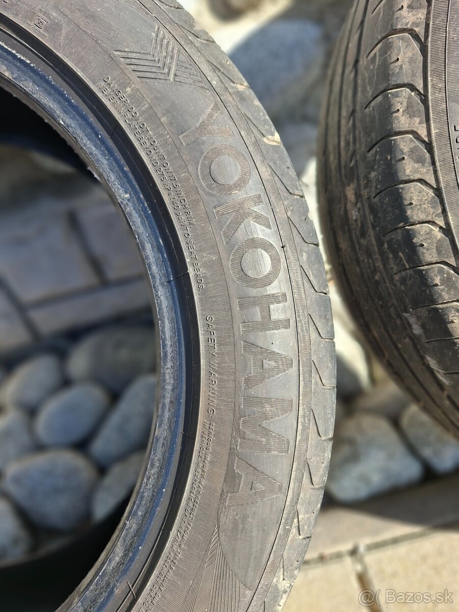Yokohama 225/55 R17 - 3