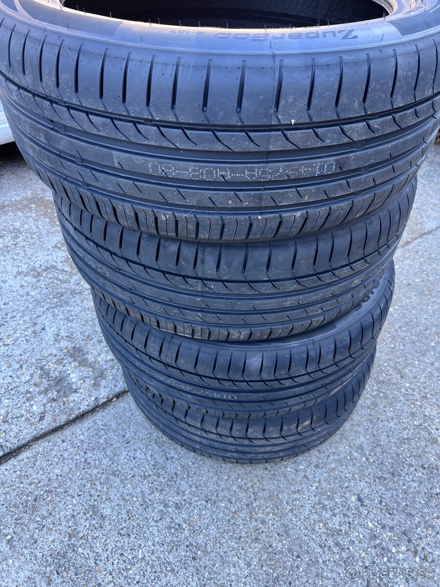 Letne pneumatiky 235/45 R18 98W - 3