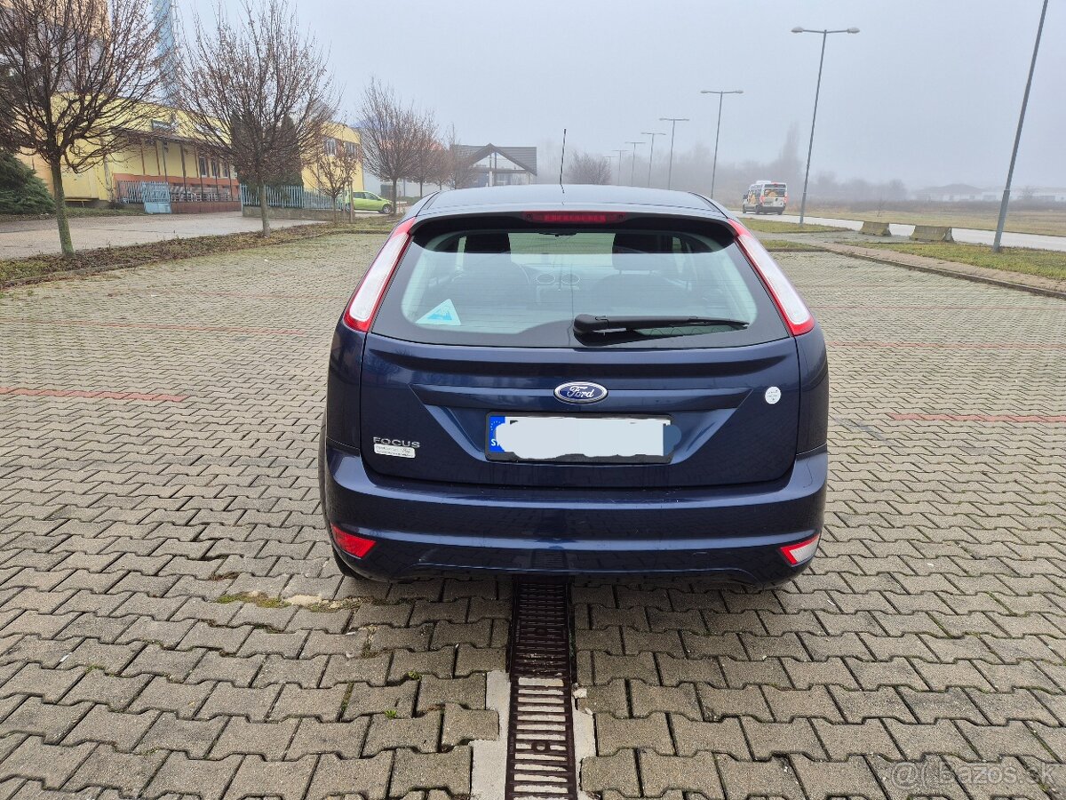 Predám Ford Focus Hatchback Faclieft 1.6 74kw Benzin r.v.5/2 - 3