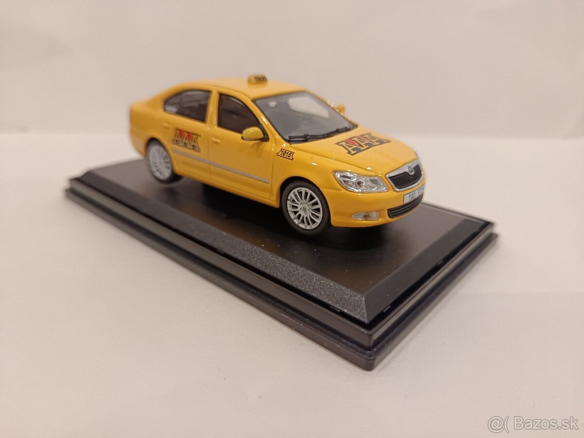 Škoda Octavia fl. taxi AAA Abrex,1:43 - 3