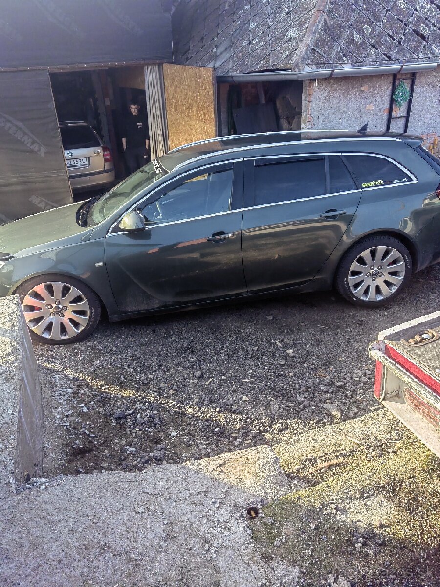 predám opel insignia - 3