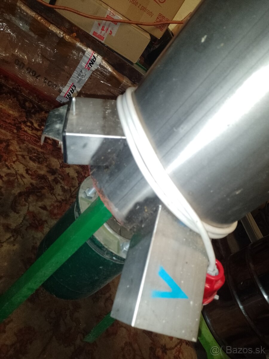 Predam nový odkôstkovač na ovocie. - 3