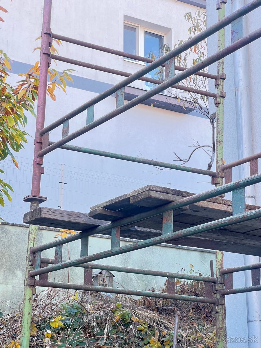 Predam Haki lesenie - Bratislava 2 - 3