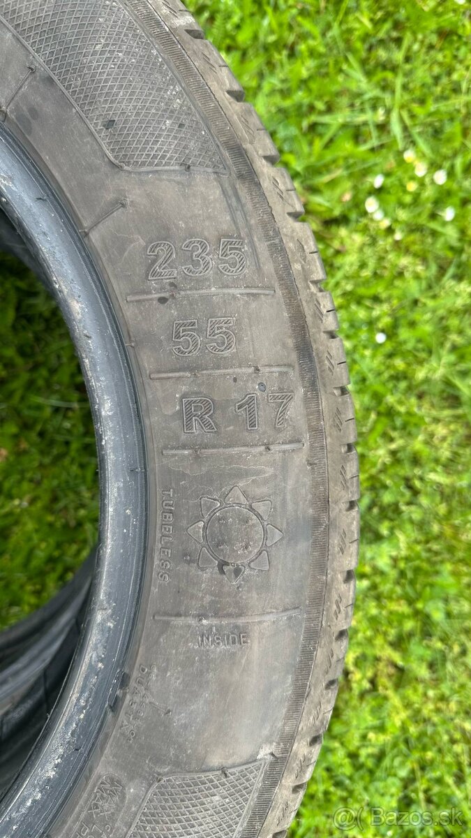 Kleber 235/55R17 - 3