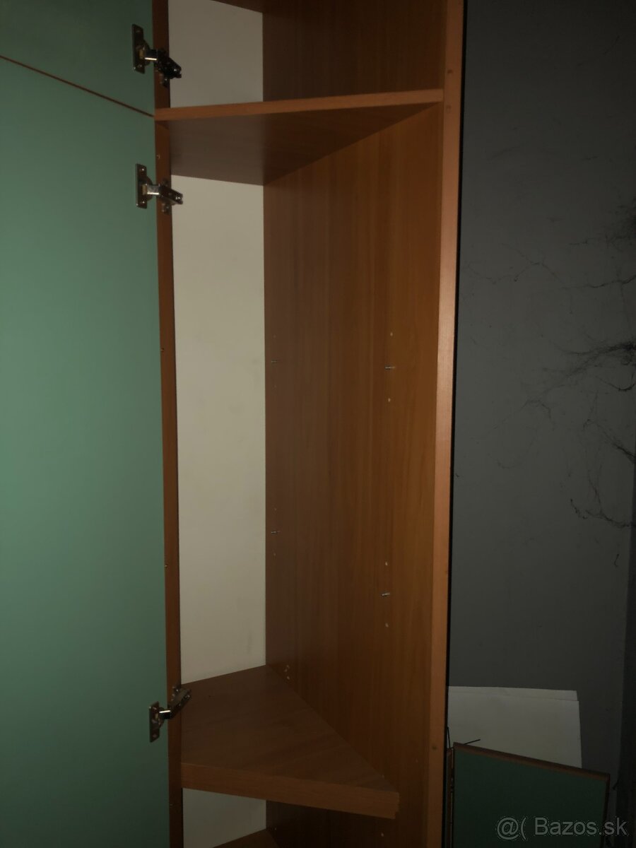 Predám atypickú skriňu - 3
