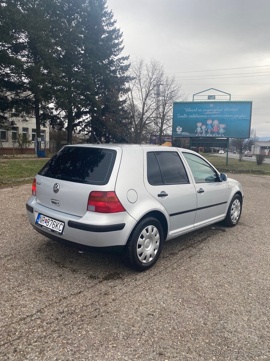 Prédam Volkswagen Golf 4 - 3