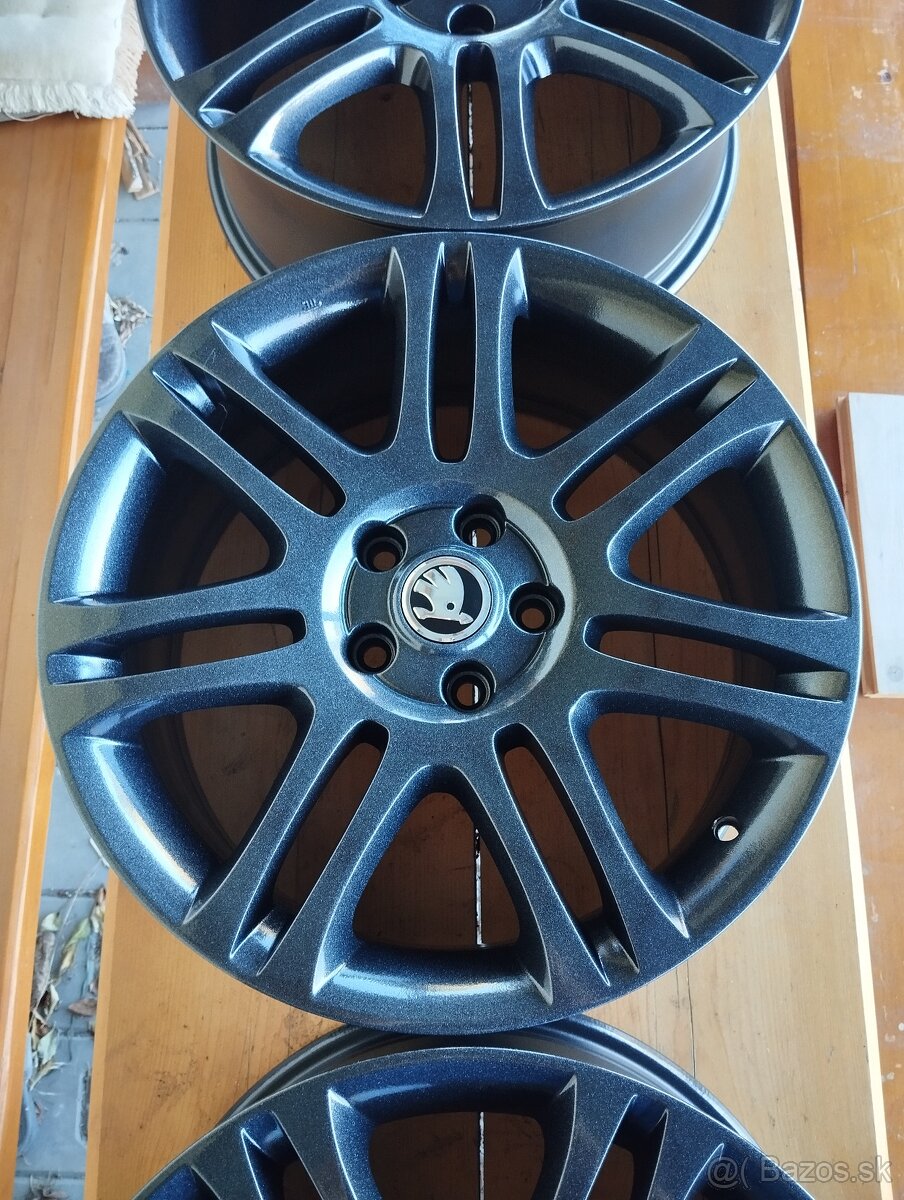 5x112 R18 Originál Škoda Superb - 3