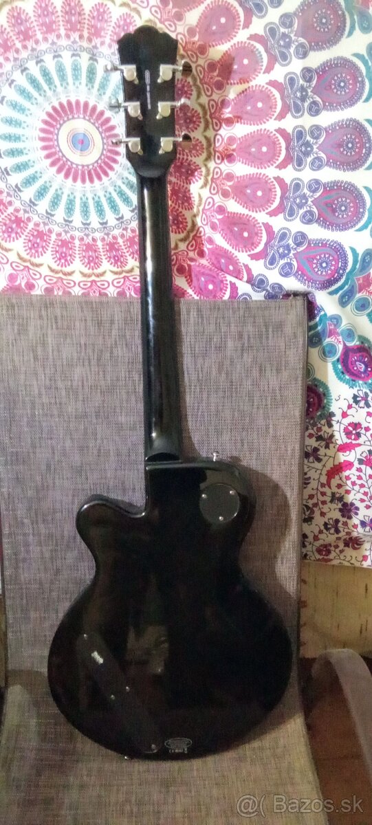 Elektrická gitara YAMAHA AES420 - 3