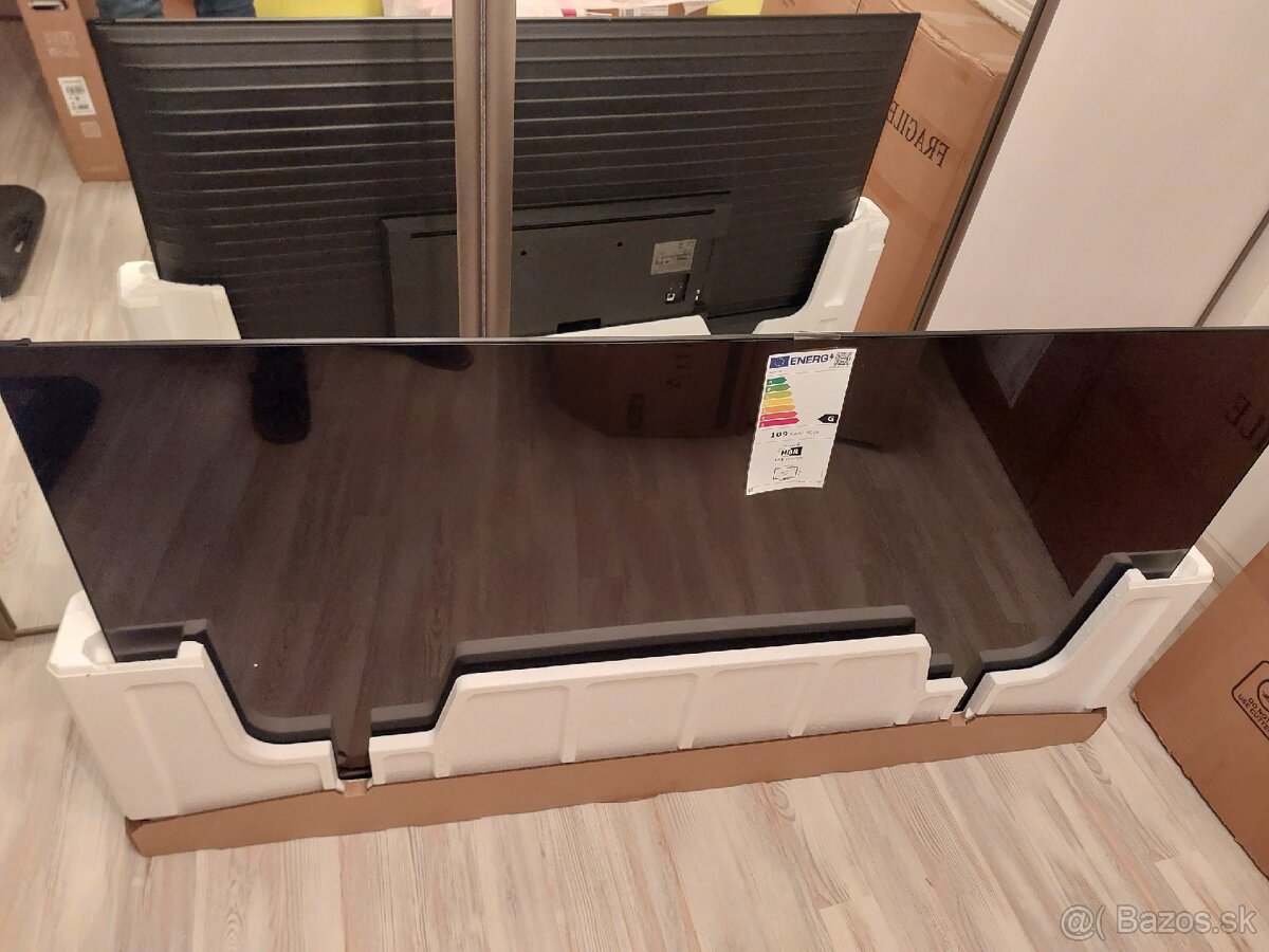 Samsung UE65U8072FU - 3