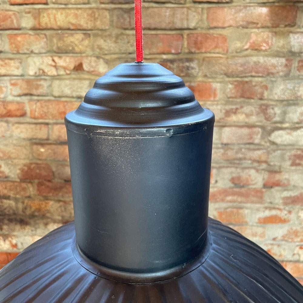 Stará závesná kovová lampa - 3