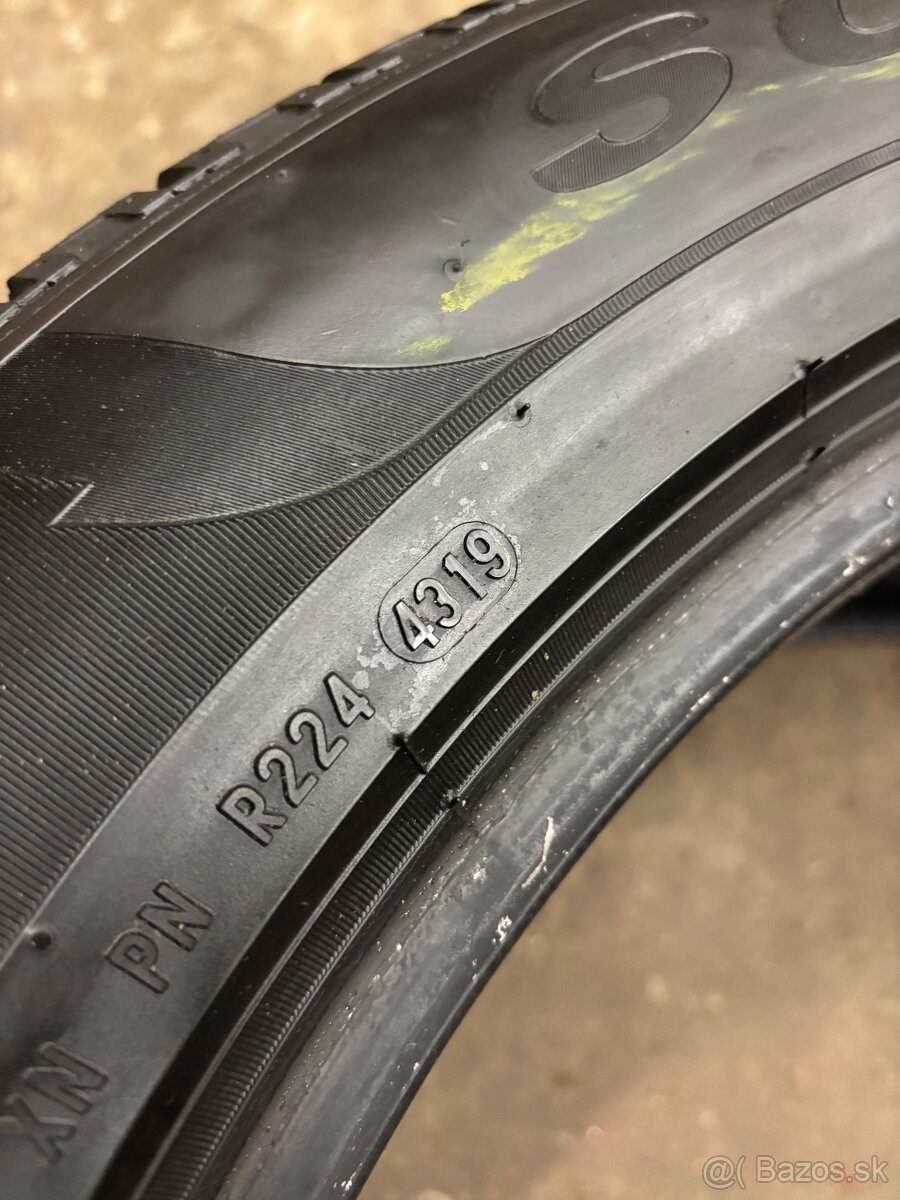 Pneumatiky Pirelli Scorpion Winter 285/45 R20 - 3