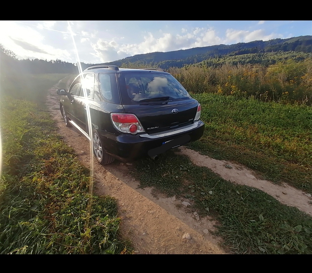 S U B A R U IMPREZA - 3