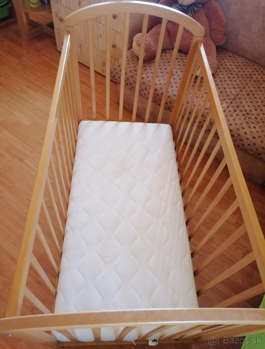 Detská postieľka, matrac, vanička, prebaľovacie pulty, nosič - 3