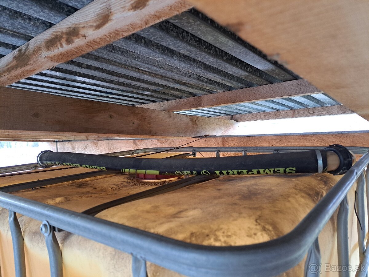 Nádrž na naftu - 3