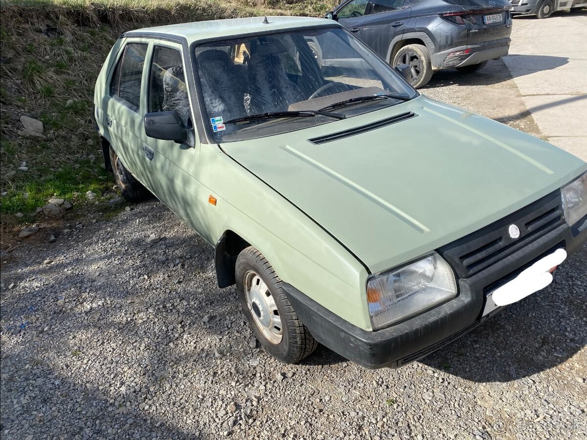 Predám škoda favorit 136l - 3