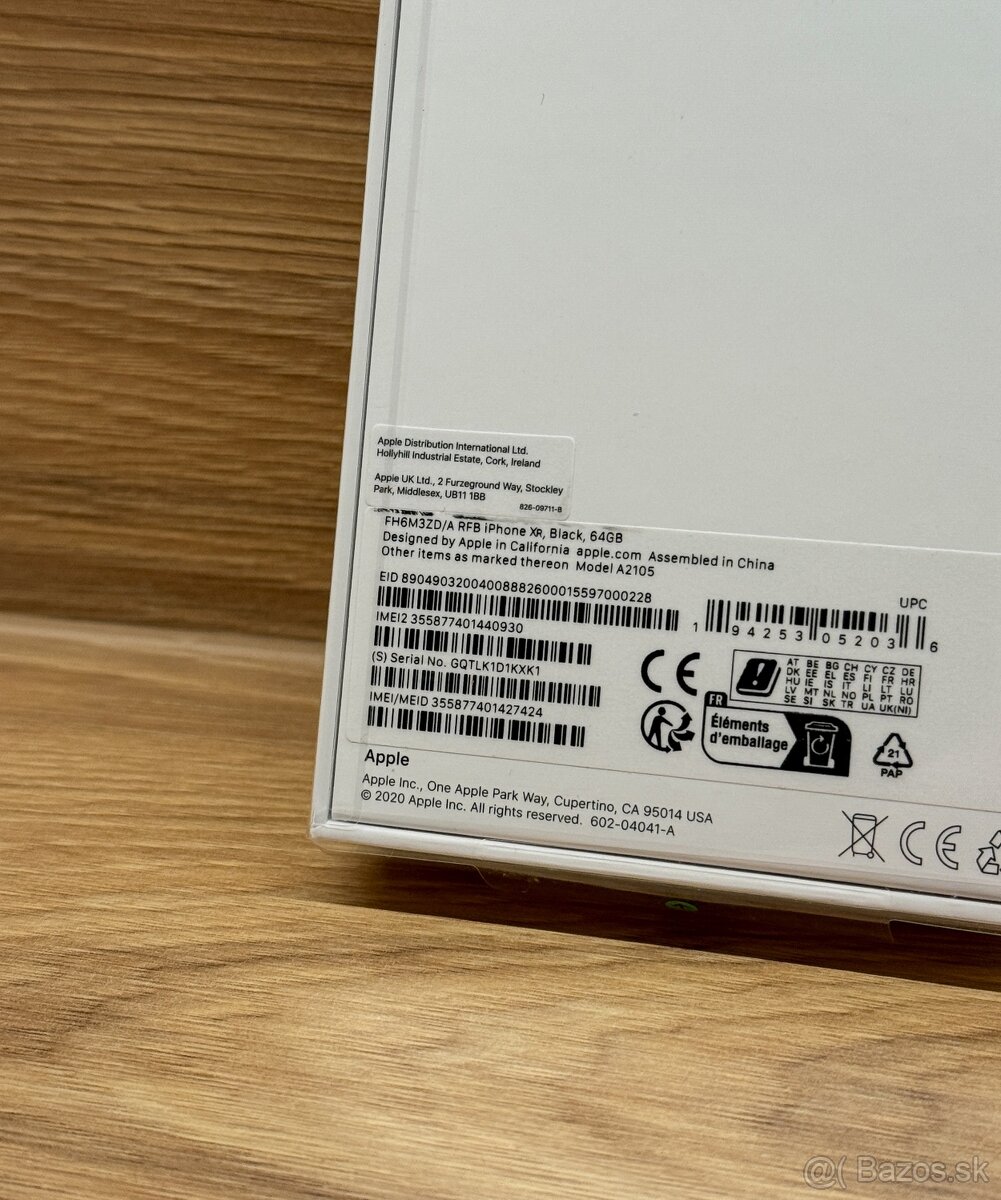 Apple iPhone XR 64GB Black - nový, neaktivovaný - 3