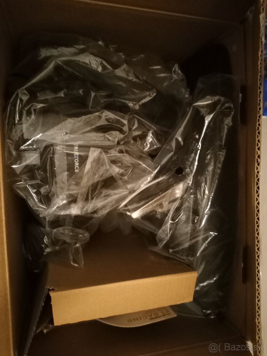 Volant Logitech G923 PC/Xbox One, Series - 3