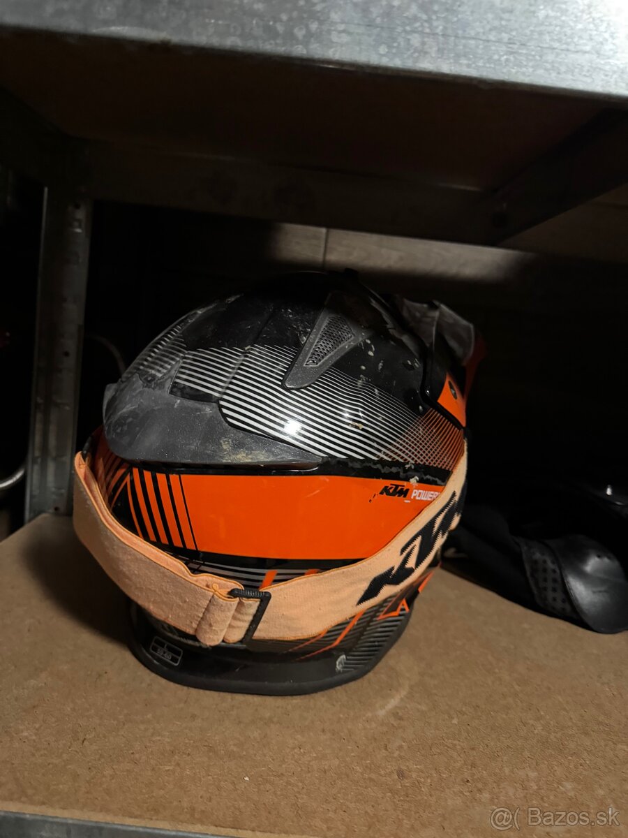 Prilba na motorku ktm - 3