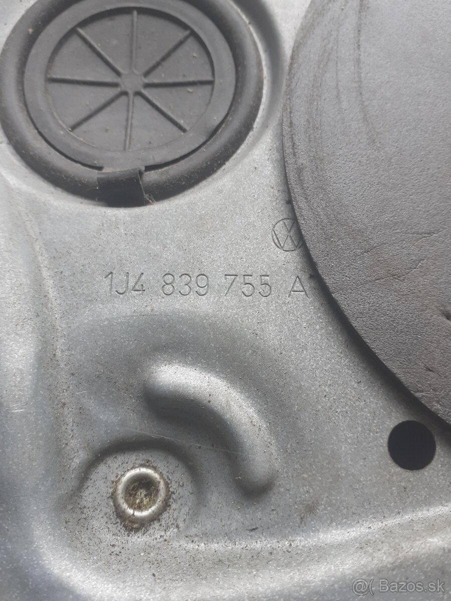 Golf 4 eletricke stahovanie 1J4839755A - 3