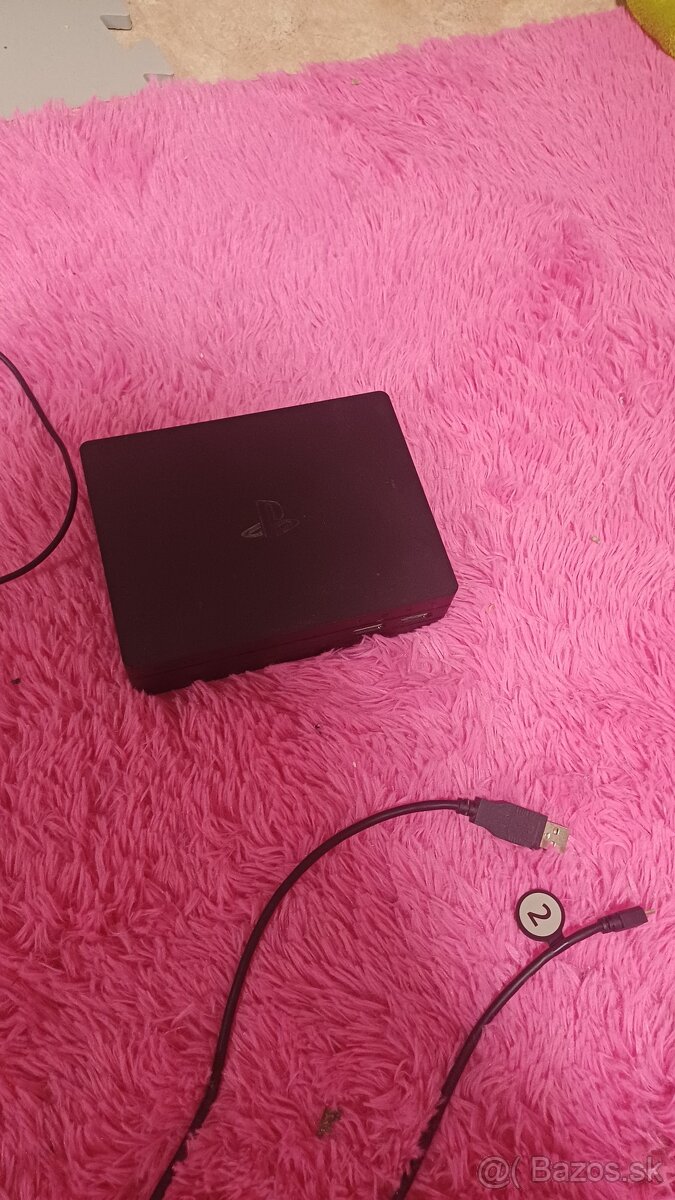 Predám VR1 okuliare na ps4 - 3