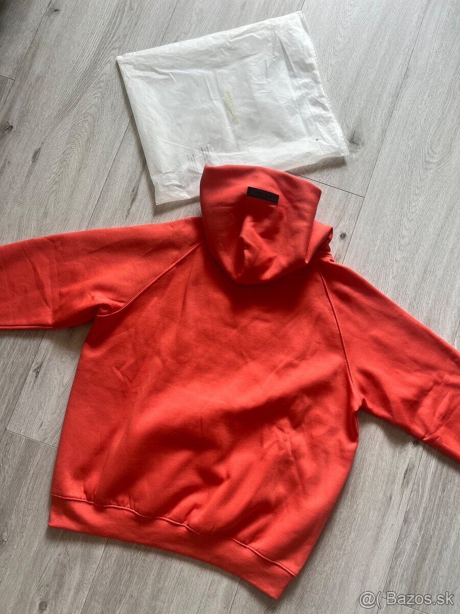 Mikina Essentials - 3