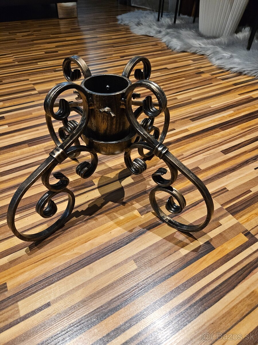 Stojan na zivy stromcek - 3